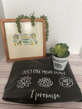 Load image into Gallery viewer, Self watering planter - Plantaholic