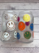 Load image into Gallery viewer, Popcan glasses - Smiley Face Color Changing Vinyl
