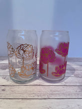 Load image into Gallery viewer, Popcan glasses - RED W/CHAMPAGNE Peony Color Changing Vinyl
